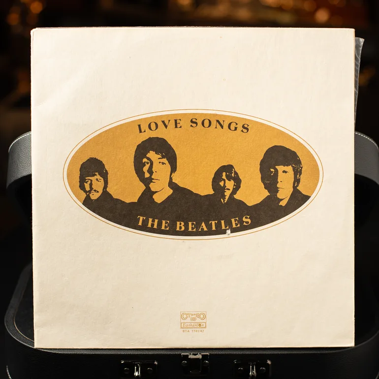 Виниловые пластинки The Beatles «Love Songs» (2-LP, 1982)