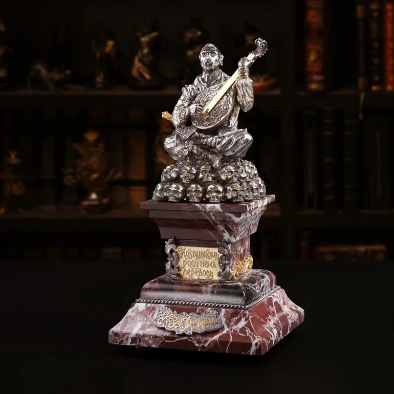 Статуетка «Козак Мамай» з латуні та мармуру з позолотою — UKRAINIAN SCULPTURE