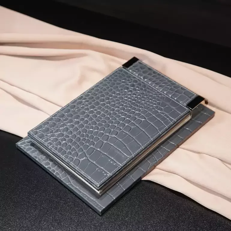 Настільний блокнот Grey Crocco від Renzo Romagnoli