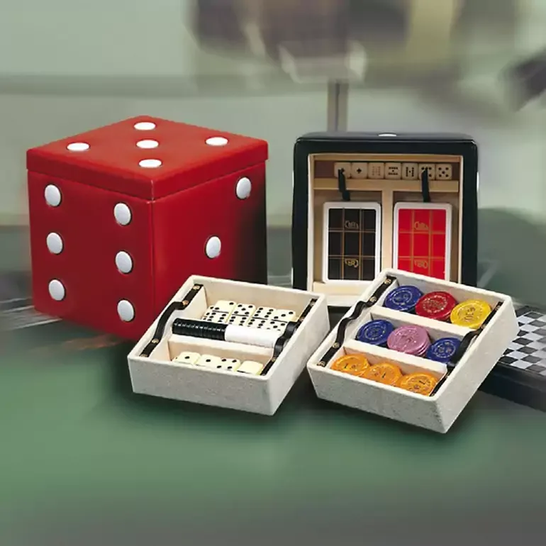 Дизайнерский игровой набор «Dice» в футляре от Renzo Romagnoli