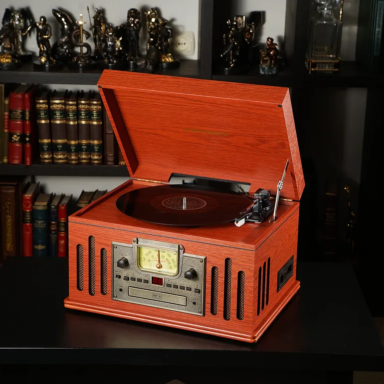 Портативний музичний центр Crosley Paprika з вініловим програвачем