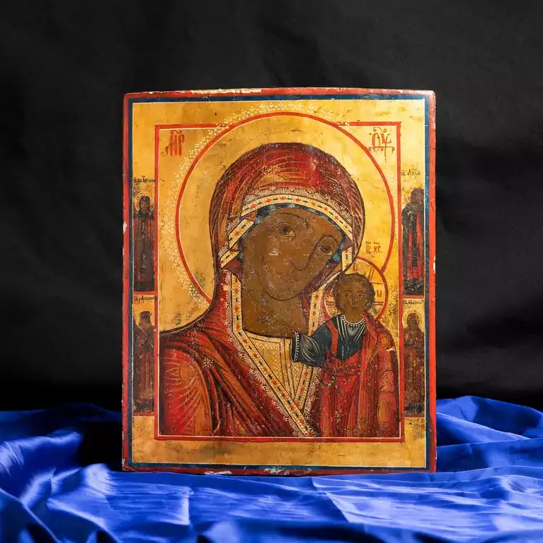 Старинная икона Божией Матери «Одигитрия», середина XIX века