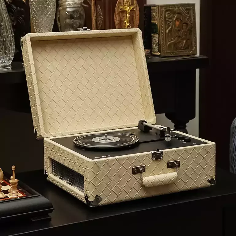 Портативний вініловий програвач Crosley Anthology Light Tan