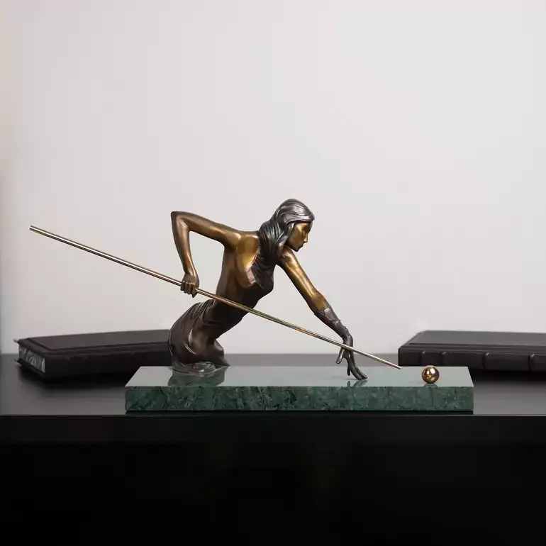 Скульптура «Більярд» від Андрія Васильченка — бронза, камінь, 9,1 кг