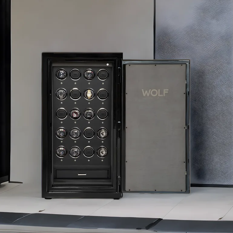 Сейф для підзаведення та зберігання годинників Wolf Zenith