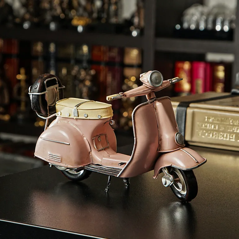 Металева модель мотороллера Vespa 1955 року — колекційна фігурка від Nitsche