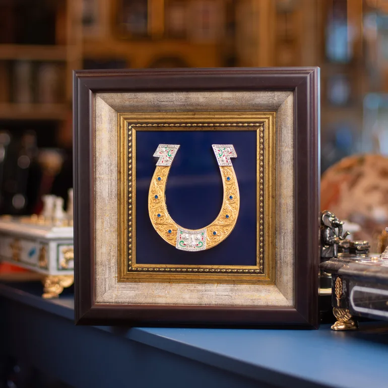 Декоративна підкова на удачу з каменями Swarovski