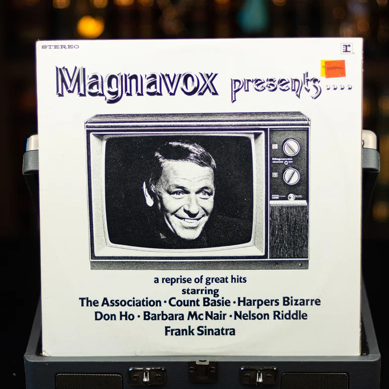Виниловая пластинка Various – Magnavox Presents... A Reprise Of Great Hits (1973)