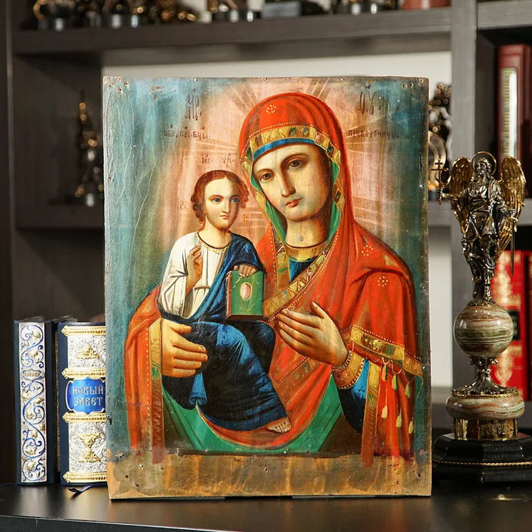 Старинная икона Божьей Матери Правору́чницы XIX века