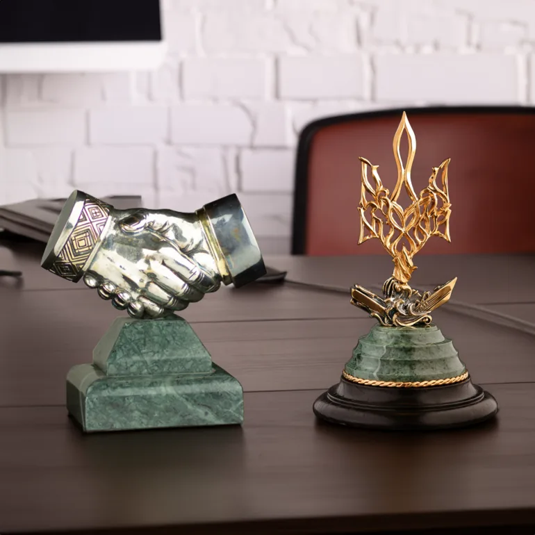 Комплект статуеток «Тризуб» і «Єдність» від UKRAINIAN SCULPTURE