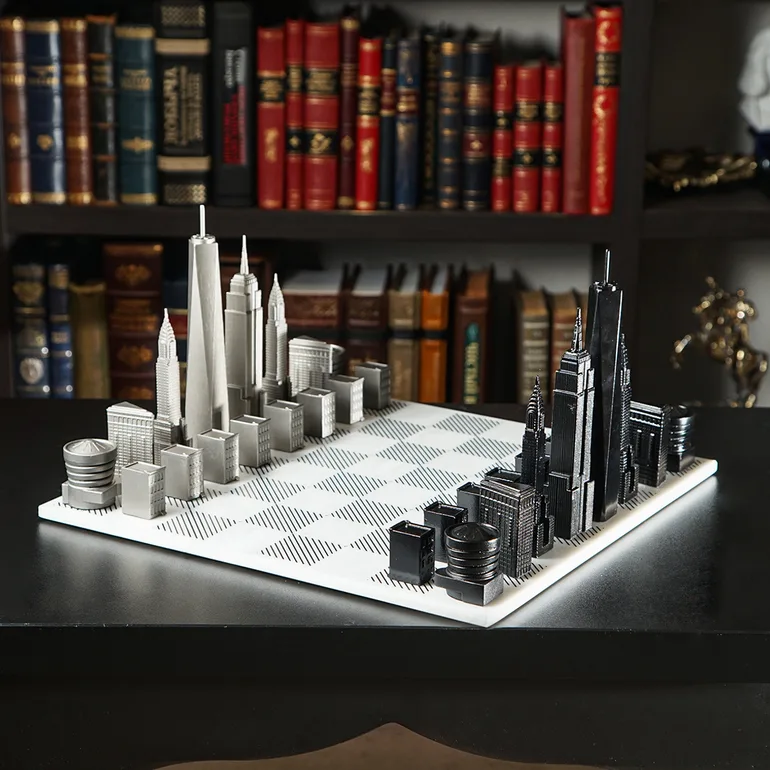 Шахи "New York" з мармуровою дошкою від SKYLINE CHESS