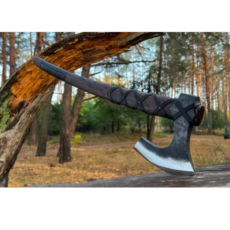 Сокира ручної роботи "Ragnar Lodbrok" від українських майстрів