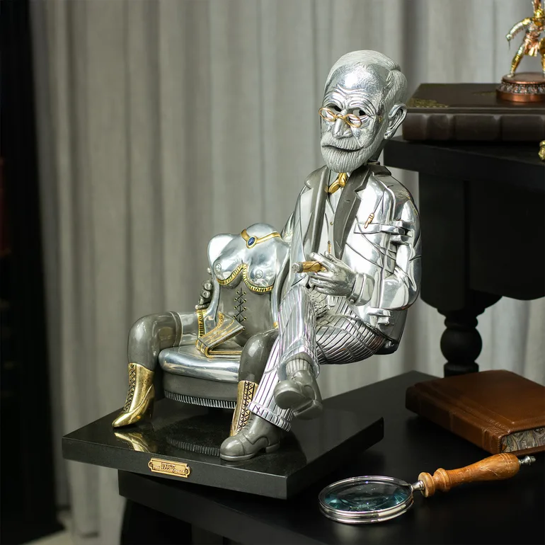 Скульптура «Профессор Зигмунд Фрейд» — Frank Meisler Gallery