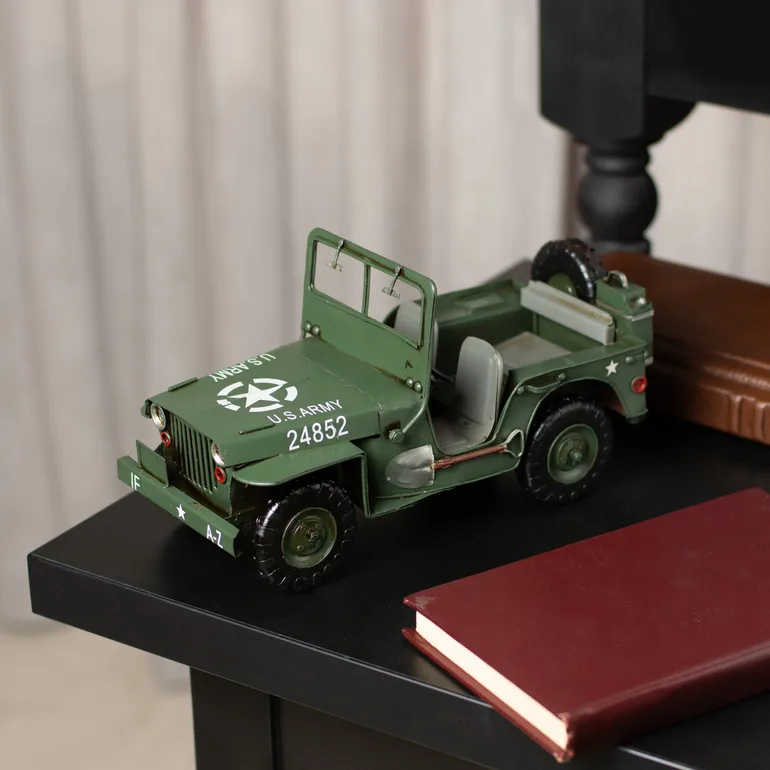 Металлическая модель армейского джипа Willys MB (1941-1945) Nitsche