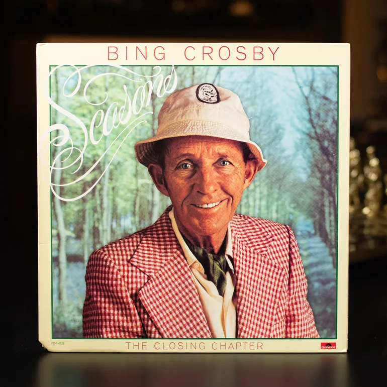 Вінтажна вінілова платівка Bing Crosby – Seasons (1977)