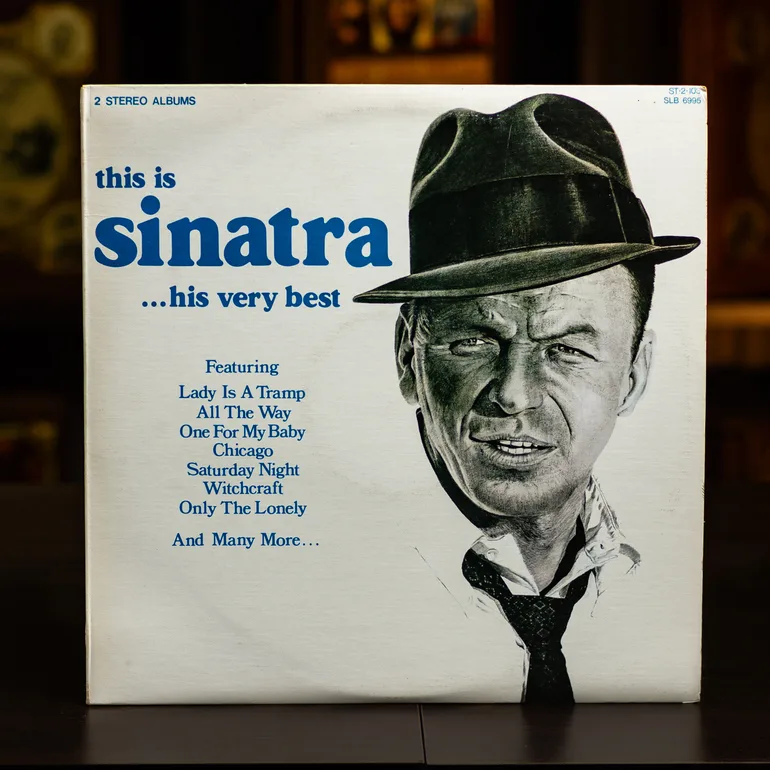 Вінтажна вінілова платівка Frank Sinatra — This Is Sinatra ...His Very Best
