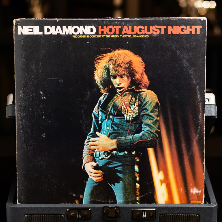 Вінтажний подвійний вініл Neil Diamond – Hot August Night