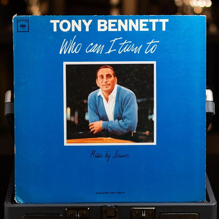 Вінтажна вінілова платівка Tony Bennett – Who Can I Turn To (1964)