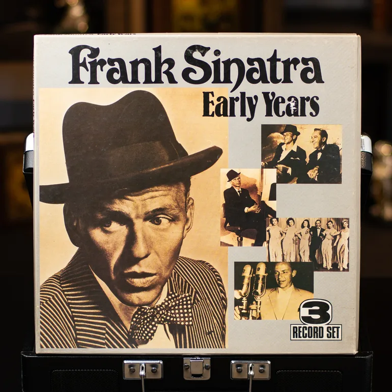 Винтажный комплект виниловых пластинок Frank Sinatra - Early Years