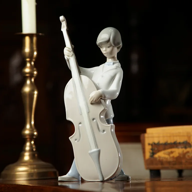 Порцелянова статуетка «Гра на контрабасі», Lladro, Іспанія, 1970–1981