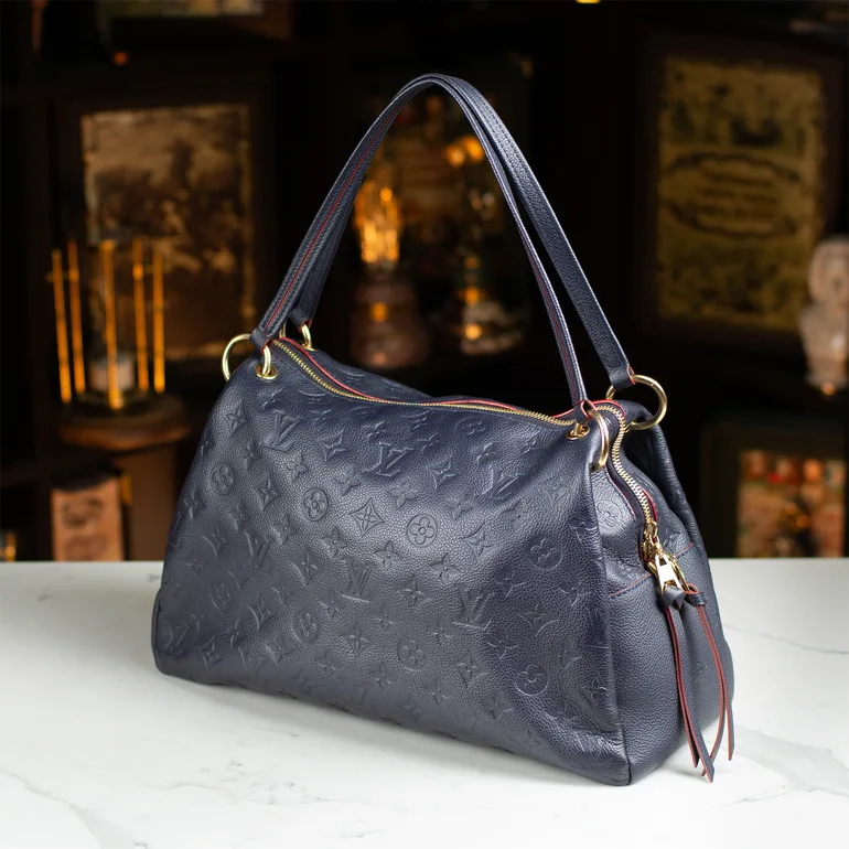 Синя сумка Louis Vuitton Ponthieu з натуральної шкіри, 2017 рік