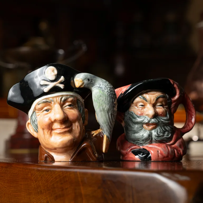 Пара порцелянових глечиків «Pirates» Royal Doulton