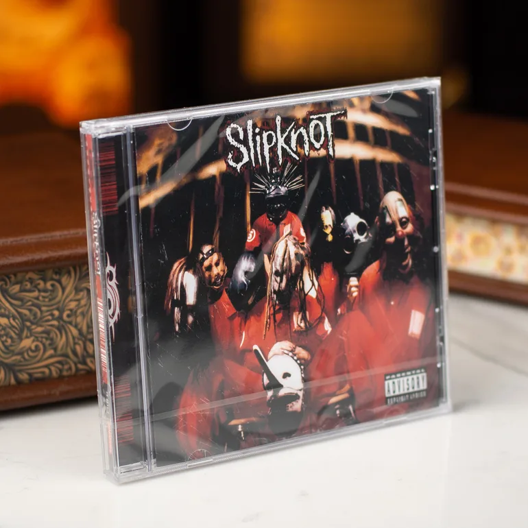 CD диск Slipknot – Slipknot (1999) новое издание
