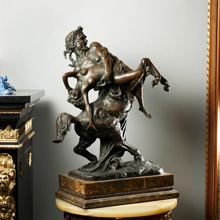 Антикварна бронзова скульптура «Hippodamia» — кінець XIX ст., Франція