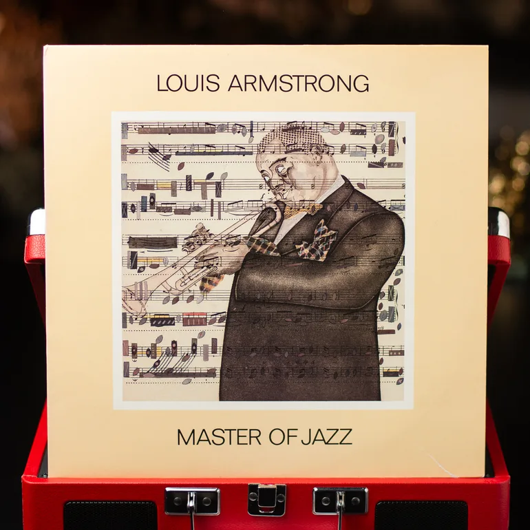 Вінтажна вінілова платівка Louis Armstrong – Master Of Jazz (1986)