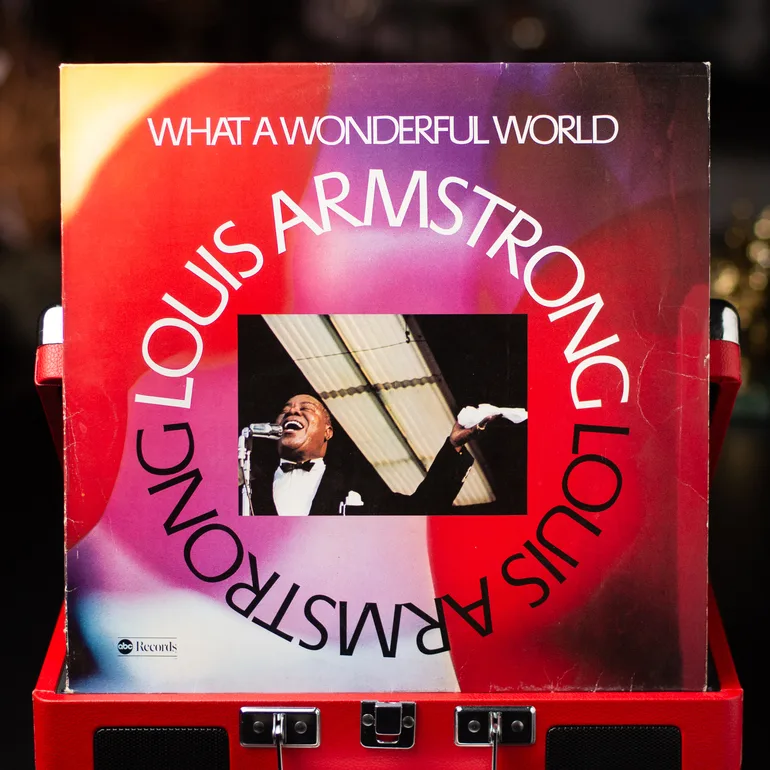 Вінтажна вінілова платівка Louis Armstrong — What A Wonderful World (1968)