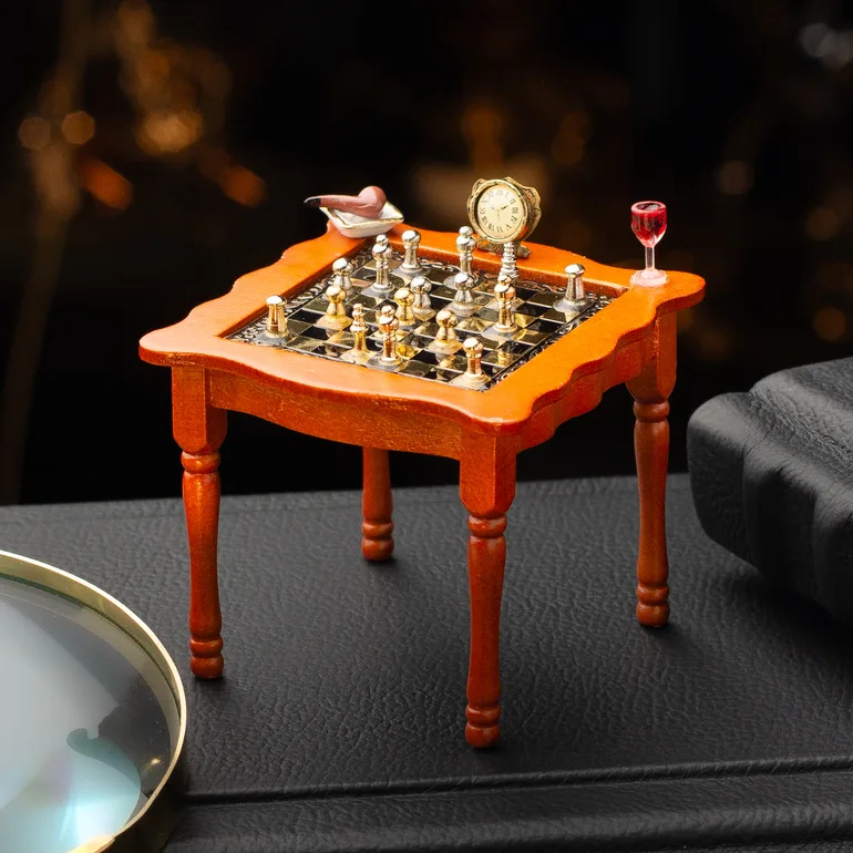 Мініатюра «Шаховий столик» Reutter Miniaturen