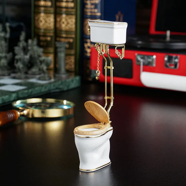 Мініатюра туалет Reutter Miniaturen з золота та порцеляни