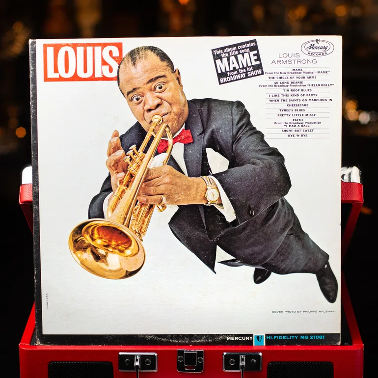 Вінтажна вінілова платівка Louis Armstrong – Louis