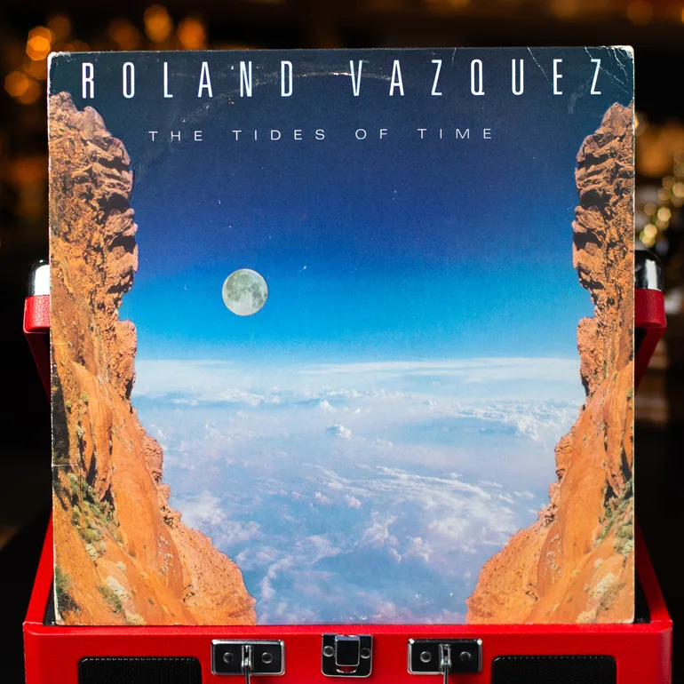 Вінтажна вінілова платівка Roland Vazquez – The Tides Of Time (1988)