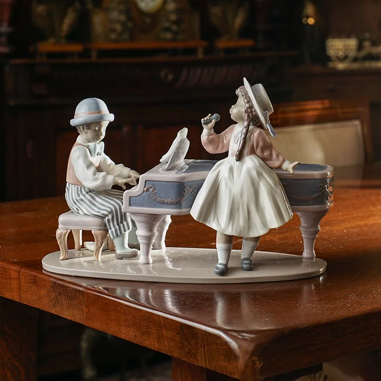 Порцелянова статуетка Дует Lladro: описание, фото, характеристики