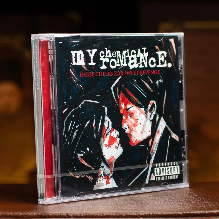 My Chemical Romance – Three Cheers For Sweet Revenge (2004) CD