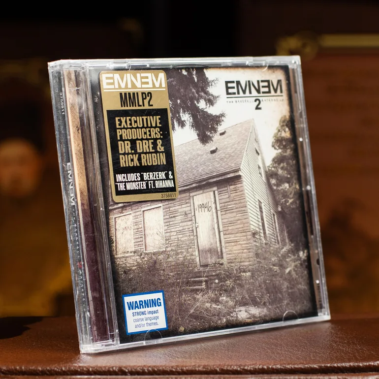 CD Eminem – The Marshall Mathers LP 2 (2013) — нове видання альбому
