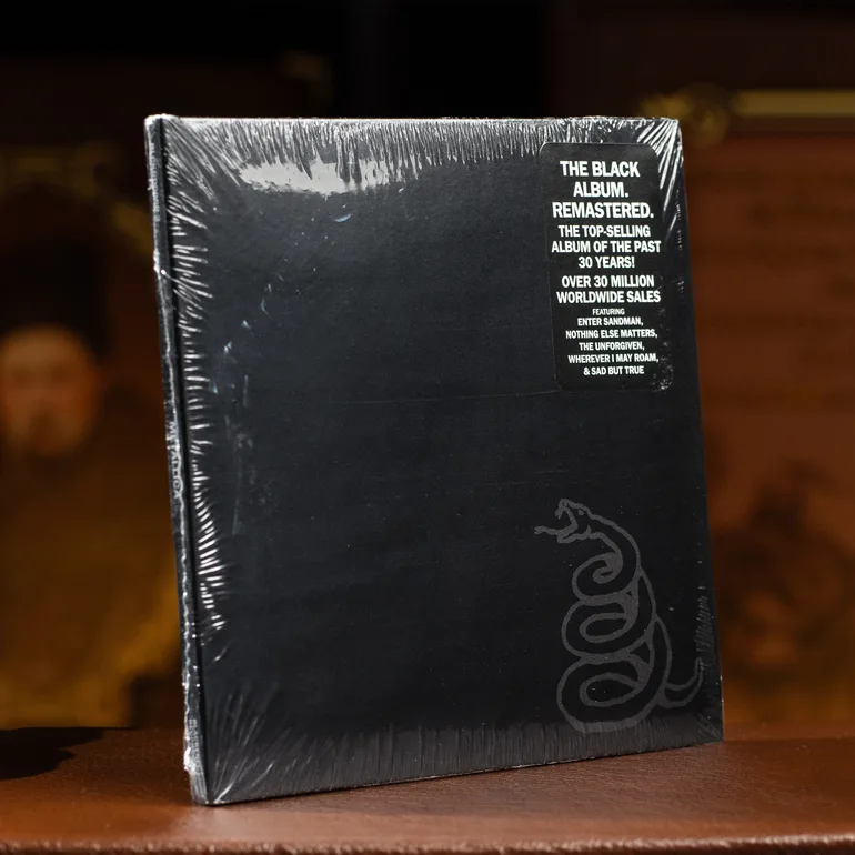 CD-диск Metallica – Metallica (1991) — коллекционное издание The Black Album
