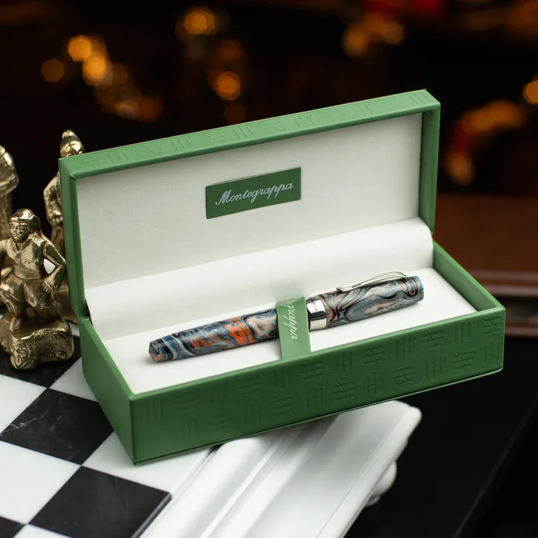 Перова ручка Montegrappa Vento d’Oro: італійська класика