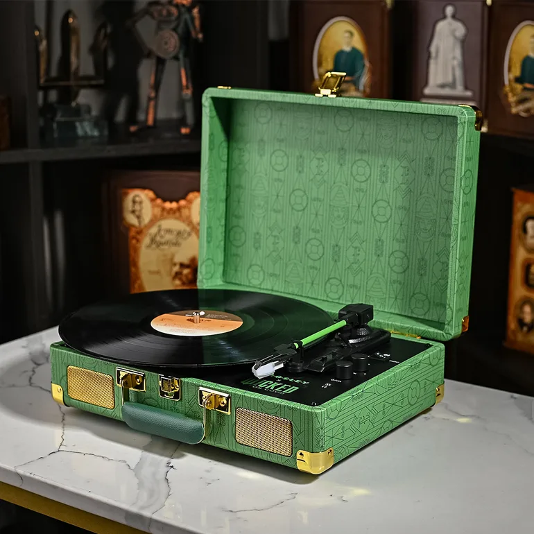 Вініловий програвач Crosley Wicked Cruiser Plus