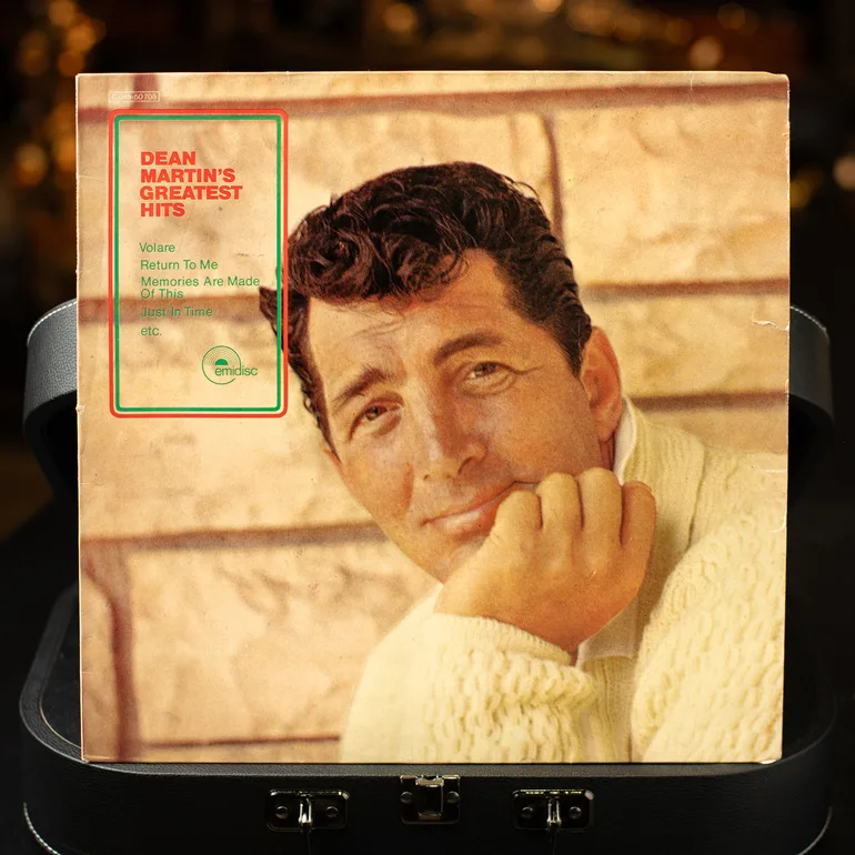 Вінтажна вінілова платівка Dean Martin — Greatest Hits