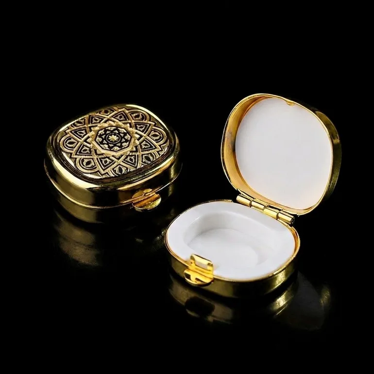 Таблетниця Anframa Framing: дамаська сталь та техніка дамаскінування