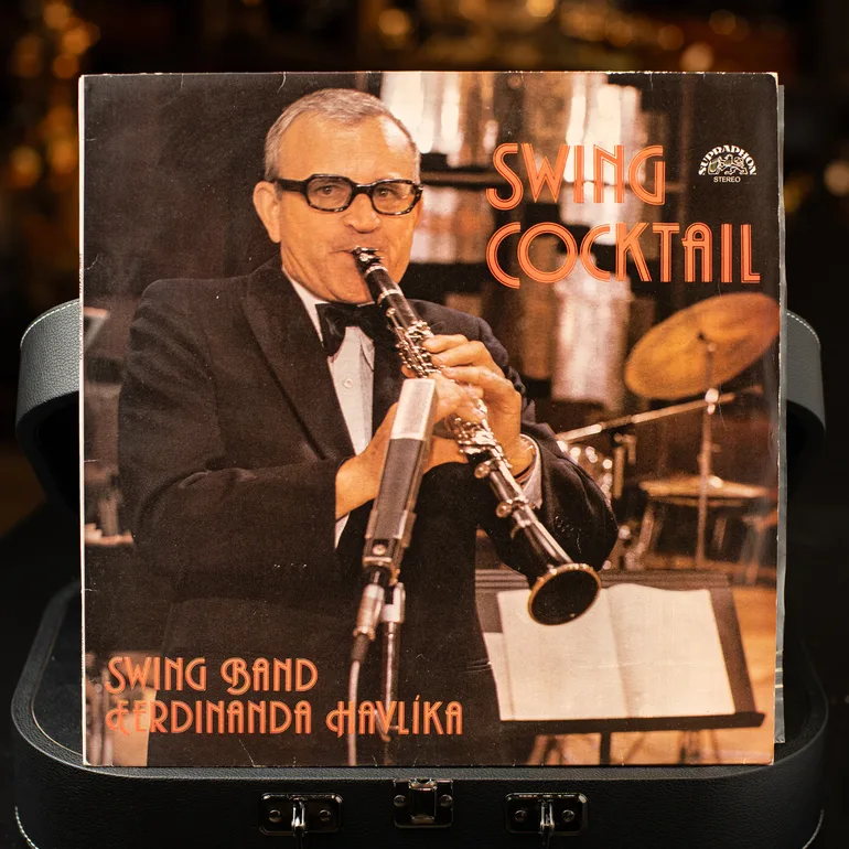Вінтажна вінілова платівка Swing Cocktail — Ferdinanda Havlíka