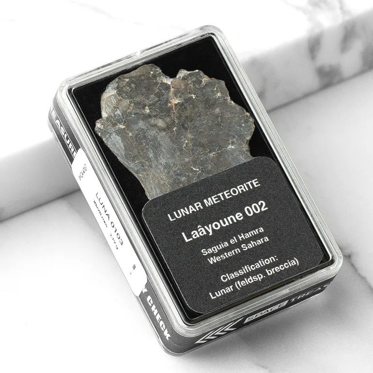 Лунный метеорит Laâyoune 002 — сертифицированный образец с Луны