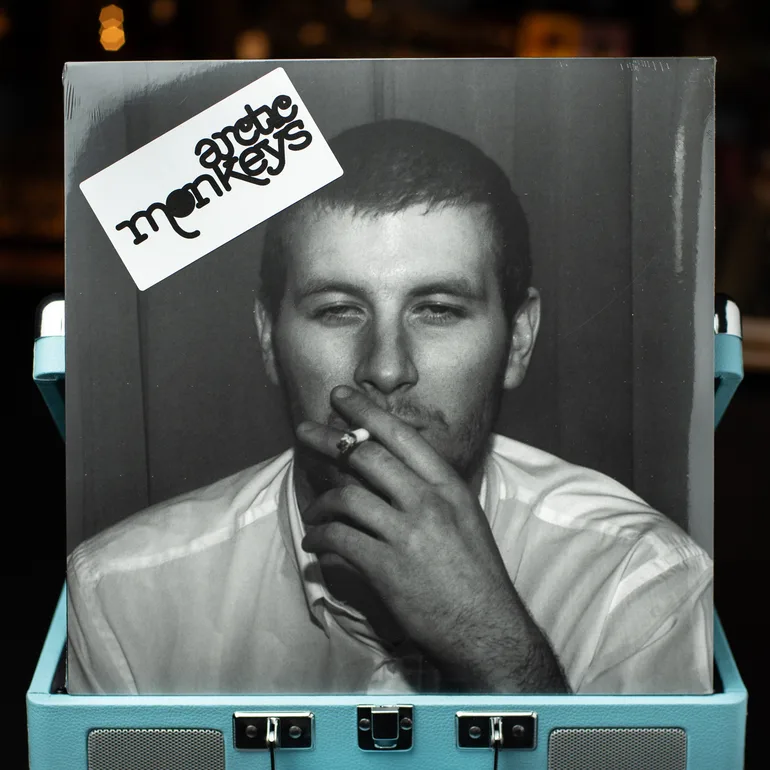 Вінілова платівка Arctic Monkeys — Whatever People Say I Am, That's What I'm Not