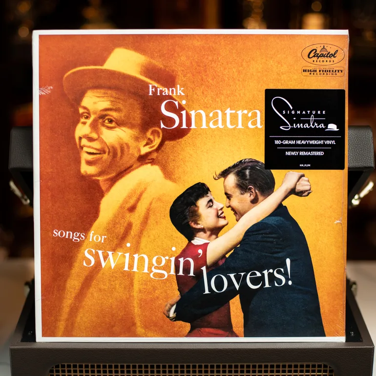 Вінтажна вінілова платівка Frank Sinatra – Songs For Swingin' Lovers (1956)