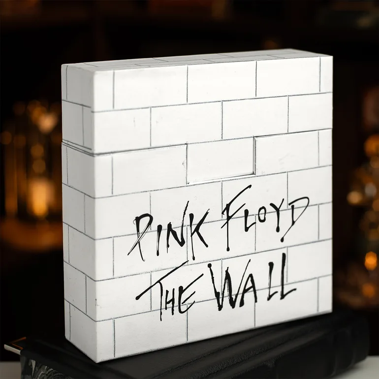 Колекційний бокс Pink Floyd — The Wall Singles Collection