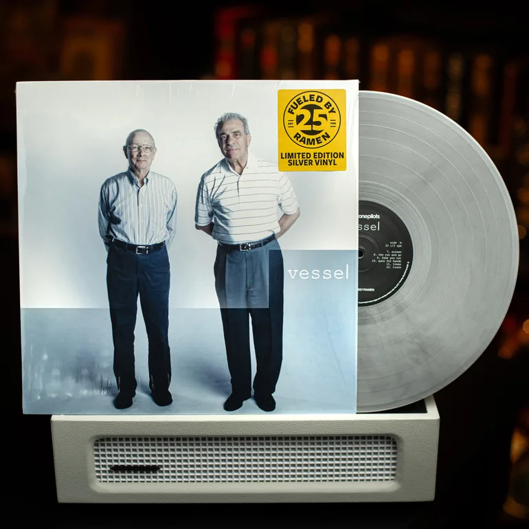 Лимитированный винил Twenty One Pilots — Vessel (Silver Vinyl), 2012