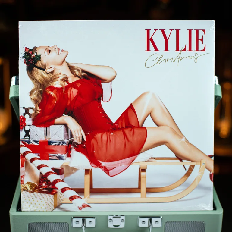 Кайли Миноуг — Kylie Christmas (переиздание 2022)