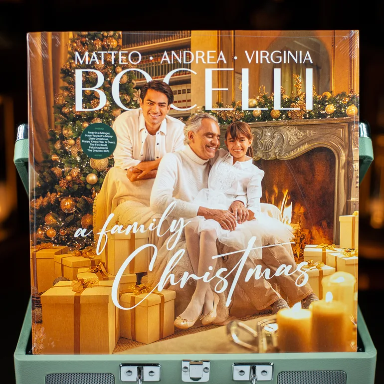 Вінілова платівка Matteo, Andrea, Virginia Bocelli — A Family Christmas